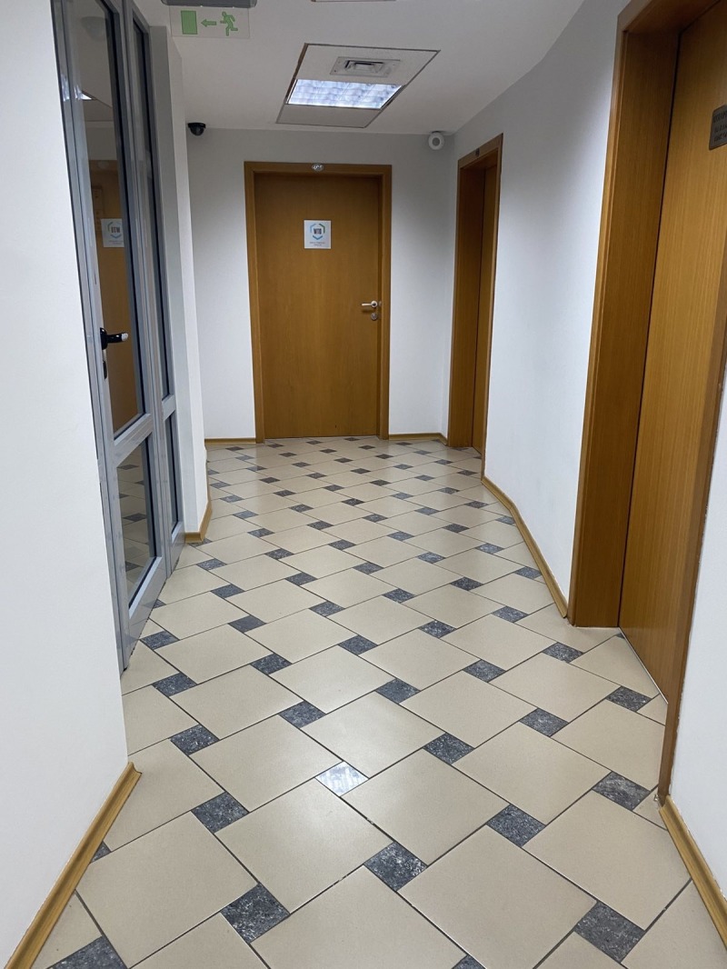 Myytävänä  Toimisto Plovdiv , Tsentar , 92 neliömetriä | 42304911 - kuva [3]