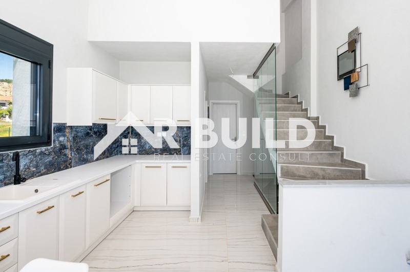 Продава КЪЩА, Извън страната, област Извън страната, снимка 2 - Къщи - 51255307