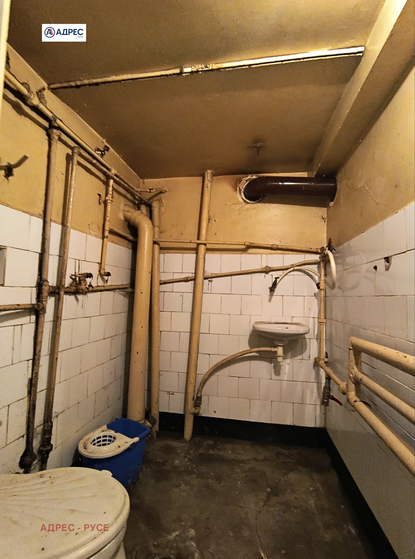 Продава ЕТАЖ ОТ КЪЩА, гр. Русе, Дружба 1, снимка 11 - Етаж от къща - 55801434