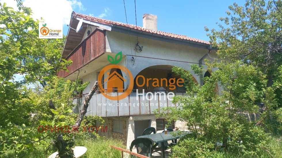 Продава КЪЩА, с. Орешак, област Варна, снимка 2 - Къщи - 50307351