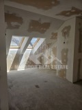 Продава КЪЩА, град София, с. Лозен • 604450 € / 1182201.44 лв. • 11429851 15