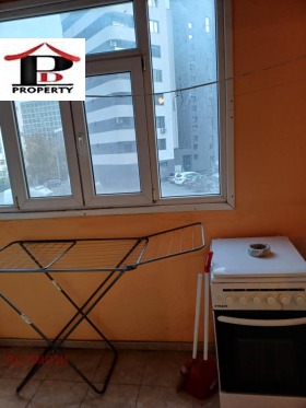 Studio Bolnitsata, Shumen 11