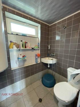 Villa Vilna zona, Targovishte 10