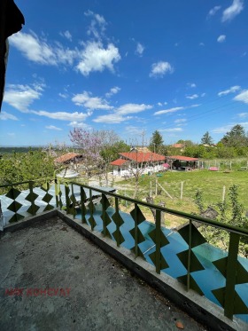 Villa Vilna zona, Targovishte 13