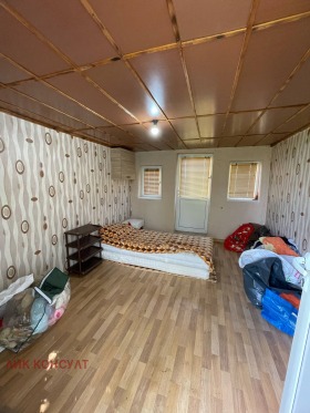 Villa Vilna zona, Targovishte 12
