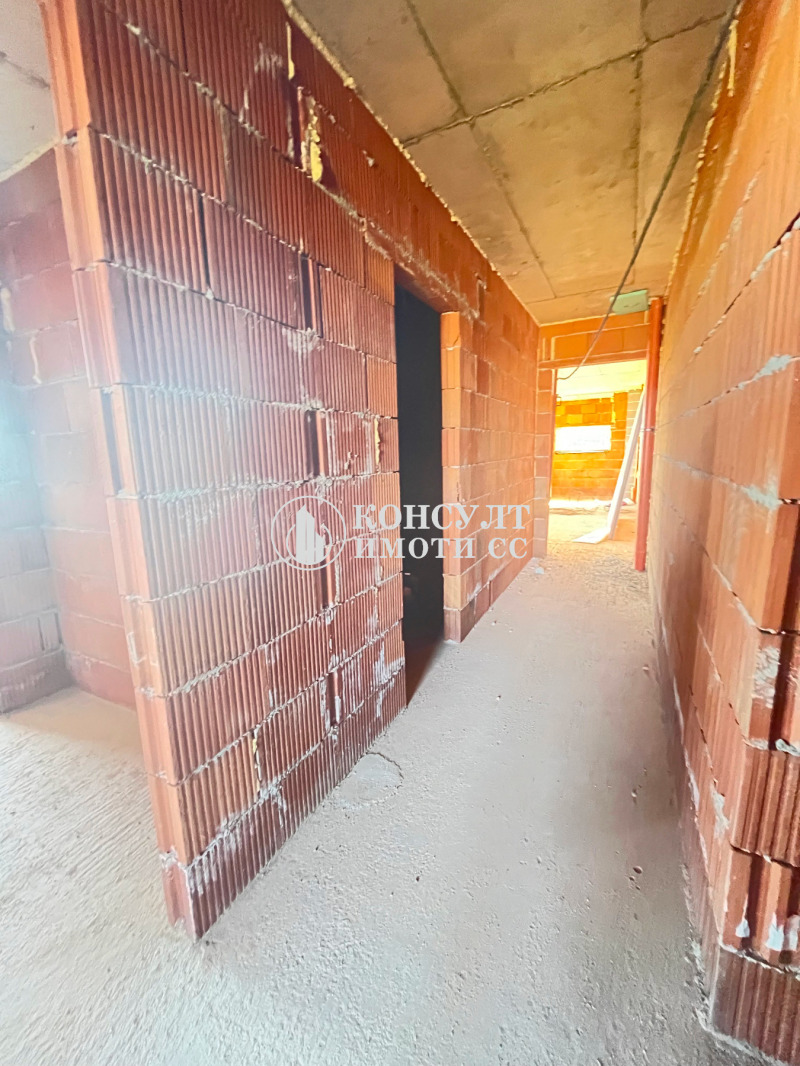 На продаж  3 кімнатна Стара Загора , Била , 150 кв.м | 40646197 - зображення [3]