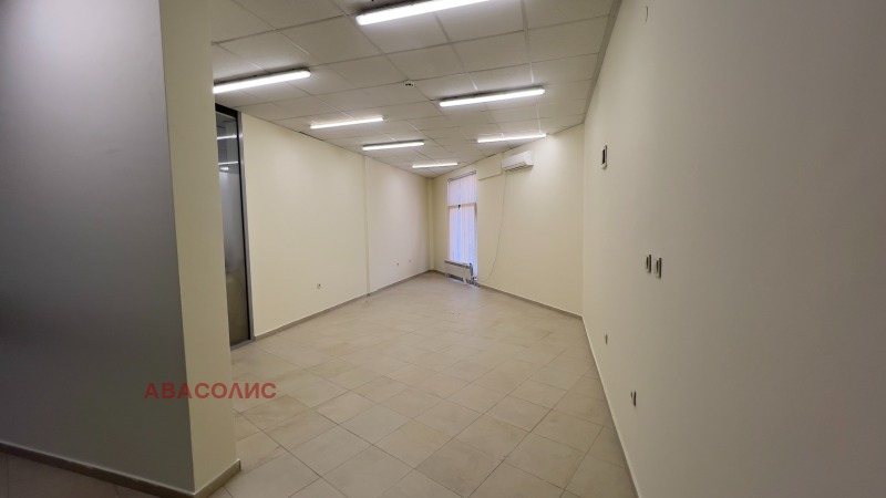 Продава  Магазин град София , Младост 1 , 41 кв.м | 98000714 - изображение [3]