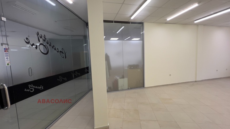 Продава  Магазин град София , Младост 1 , 41 кв.м | 98000714 - изображение [2]