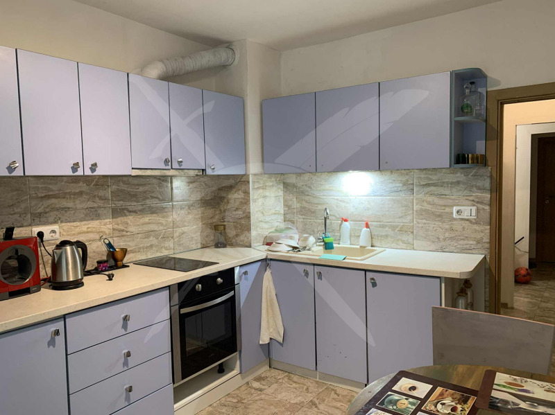 Продава 3-СТАЕН в град Варна, Зимно кино Тракия - 100 кв.м / 230 000 € » 449 840.90 лв., ЕКС НВД ООД