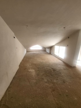 АТЕЛИЕ, ТАВАН, 34 m2