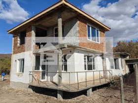 Casa Sarnegor, região Plovdiv