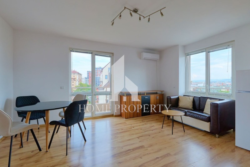 Na prodej  1 ložnice Sofia , Banišora , 72 m2 | 56420262