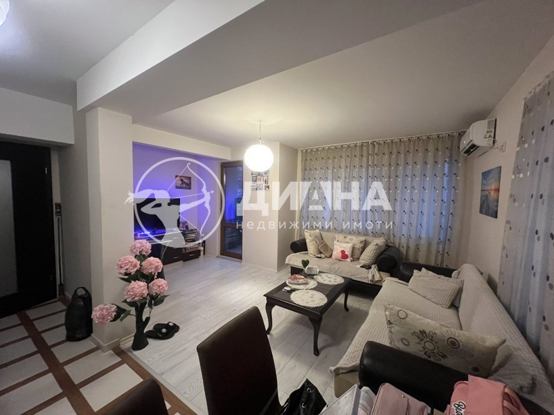 Продава 2-СТАЕН, гр. Пловдив, Кючук Париж