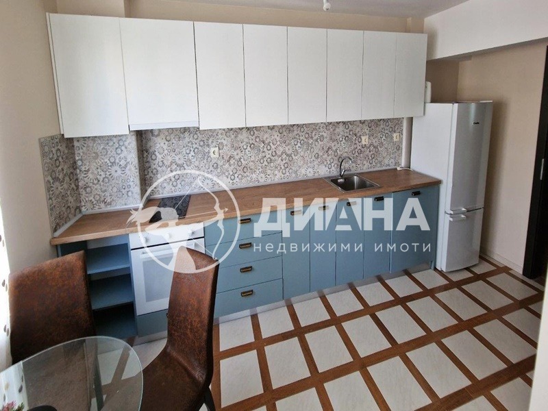 Продава 2-СТАЕН, гр. Пловдив, Кючук Париж, снимка 2 - Апартаменти - 54288054