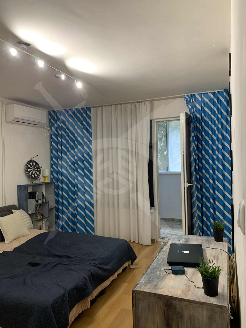 Продава 3-СТАЕН, гр. Варна, Зимно кино Тракия, снимка 2 - Апартаменти - 52176461