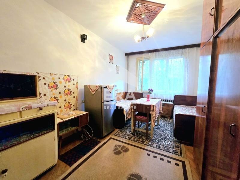 Продава МНОГОСТАЕН, гр. Велико Търново, Център, снимка 4 - Апартаменти - 52659433