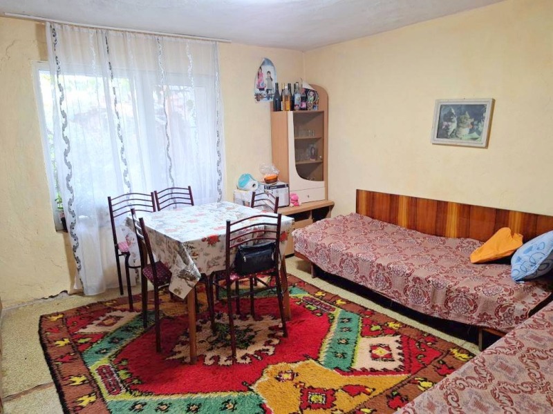 Продава КЪЩА, с. Бошуля, област Пазарджик, снимка 8 - Къщи - 48627443