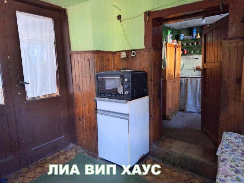 Продава КЪЩА, с. Бошуля, област Пазарджик, снимка 10 - Къщи - 48627443