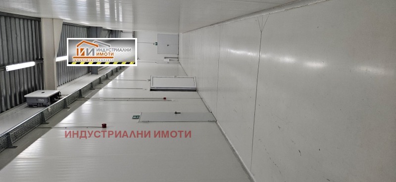 Προς πώληση  Βιομηχανικό κτίριο Πλοβδηβ , Ηνδυστρηαλνα ζονα - ΓΙΟΥγ , 7750 τ.μ | 26460353 - εικόνα [4]