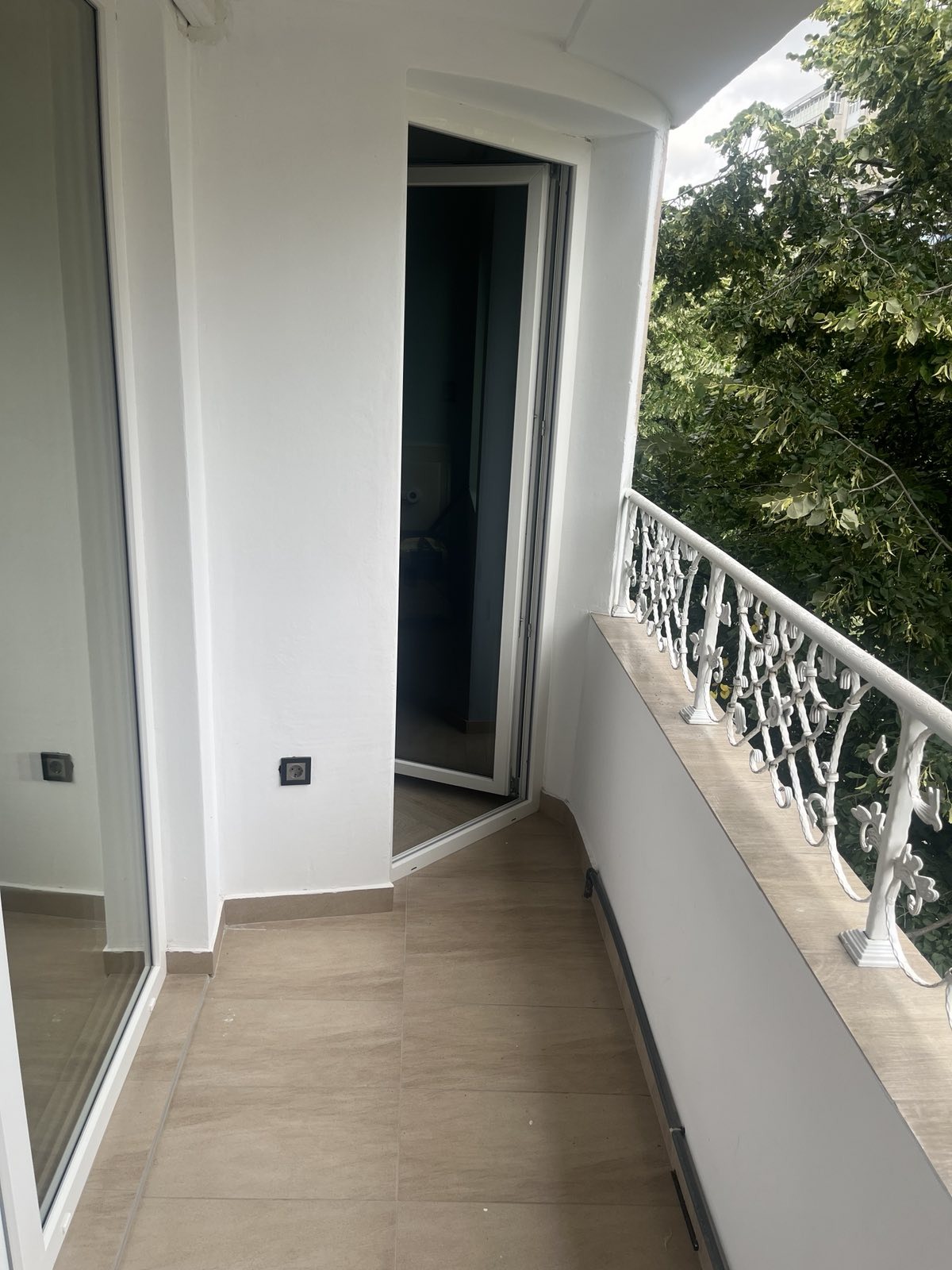 Продава 4-СТАЕН, гр. Варна, Централна поща, снимка 5 - Апартаменти - 55230159