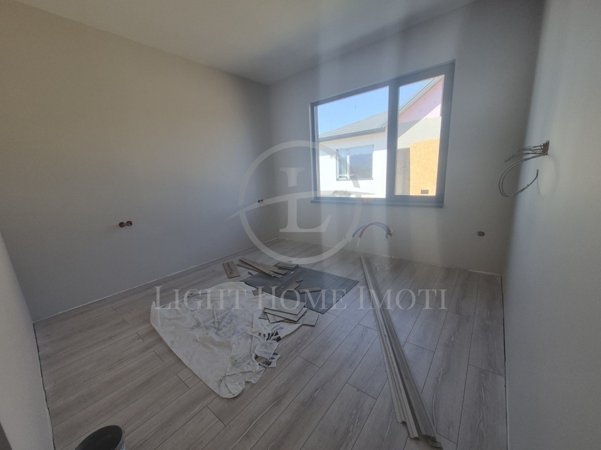 Продава КЪЩА, с. Оризари, област Пловдив, снимка 13 - Къщи - 54153067