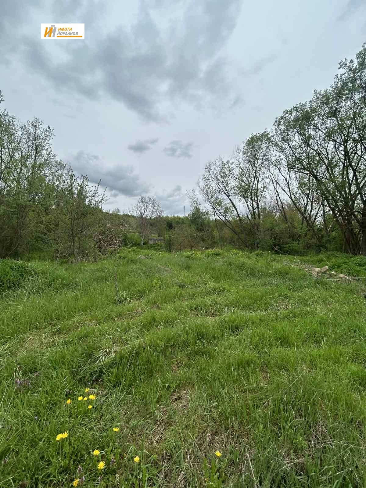 Продава ПАРЦЕЛ, с. Велчево, област Велико Търново