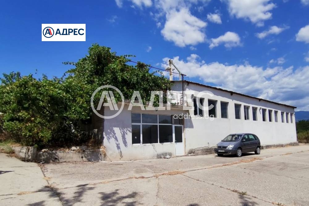 Продава ПРОМ. ПОМЕЩЕНИЕ | Imot.bg — изображение 1