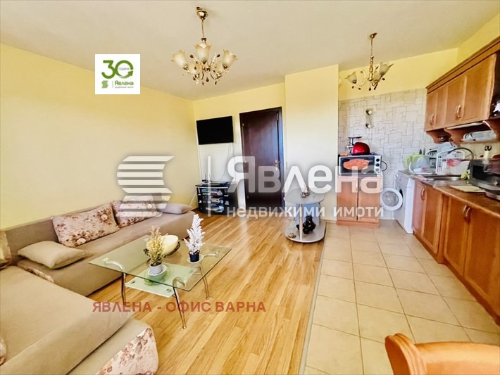 Till salu  1 sovrum region Varna , Priselci , 56 kvm | 22036592