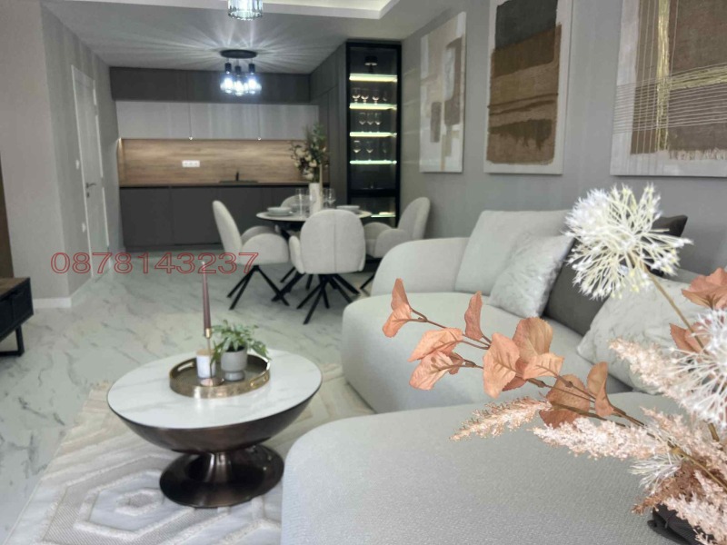 Продава  2-стаен град Пловдив , Остромила , 69 кв.м | 40296724 - изображение [5]