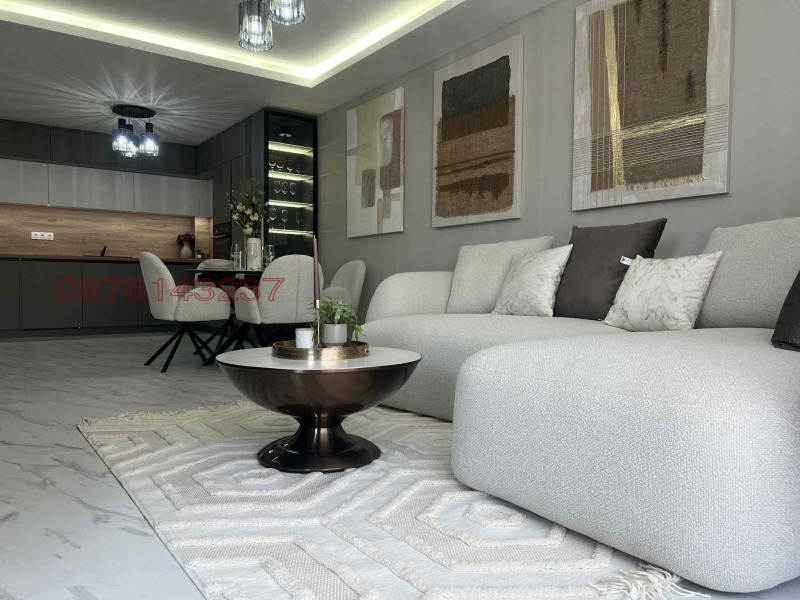 Продава  2-стаен град Пловдив , Остромила , 69 кв.м | 40296724