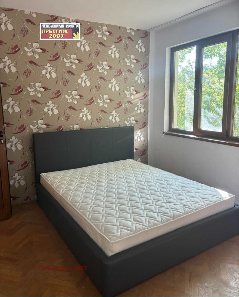 De vânzare  2 dormitoare Șumen , Voenno uciiliște , 60 mp | 99870117 - imagine [6]