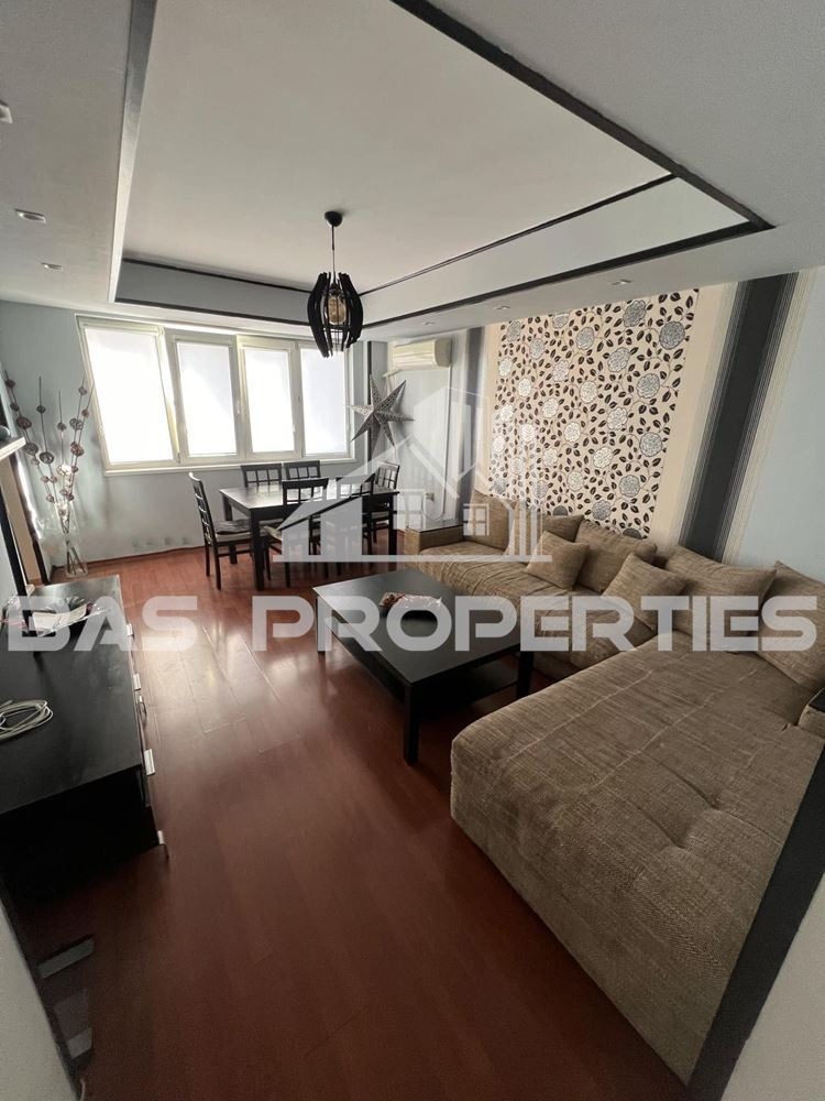 Eladó  2 hálószobás Sofia , Zona B-5 , 80 négyzetméter | 90366551