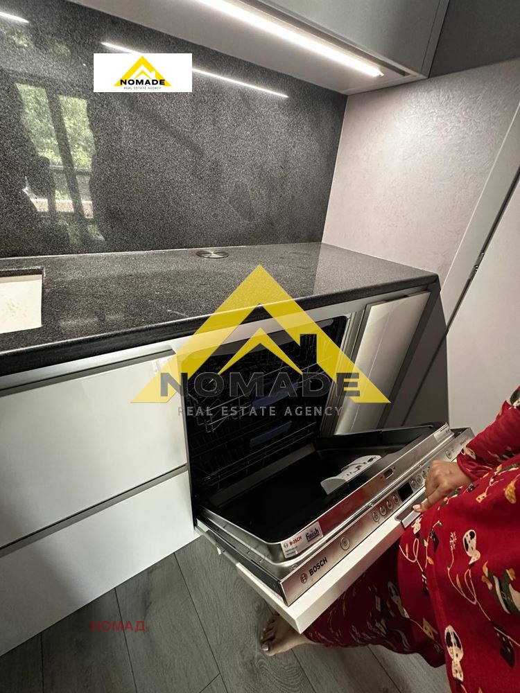 Продава  3-стаен град Пловдив , Младежки Хълм , 104 кв.м | 66864993 - изображение [5]