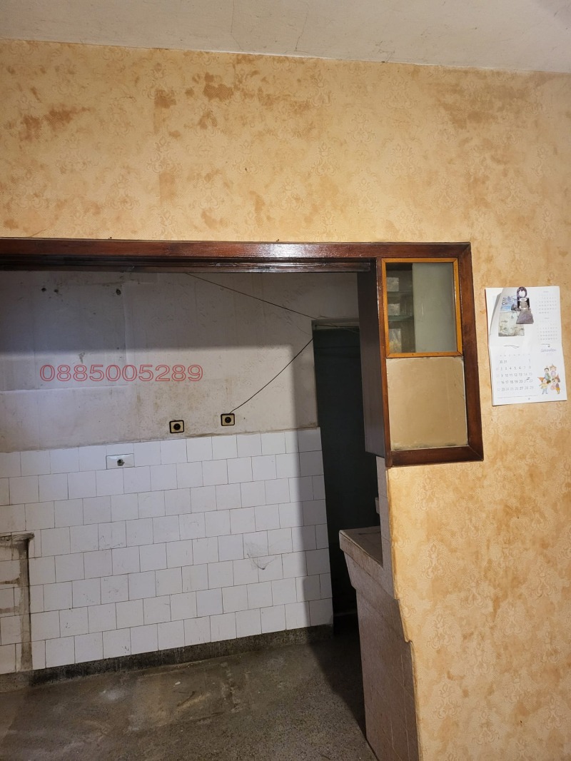 Продава КЪЩА, гр. Русе, Централен кооп. пазар, снимка 5 - Къщи - 52783321