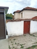 Продава КЪЩА, гр. Брезово, област Пловдив, снимка 3