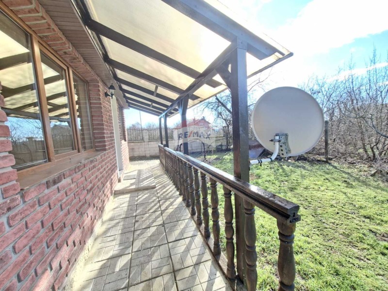 Продава КЪЩА в област Варна, с. Осеново - 56 кв.м / 119 000 € » 232 743.77 лв., РЕМАКС ХОУМ