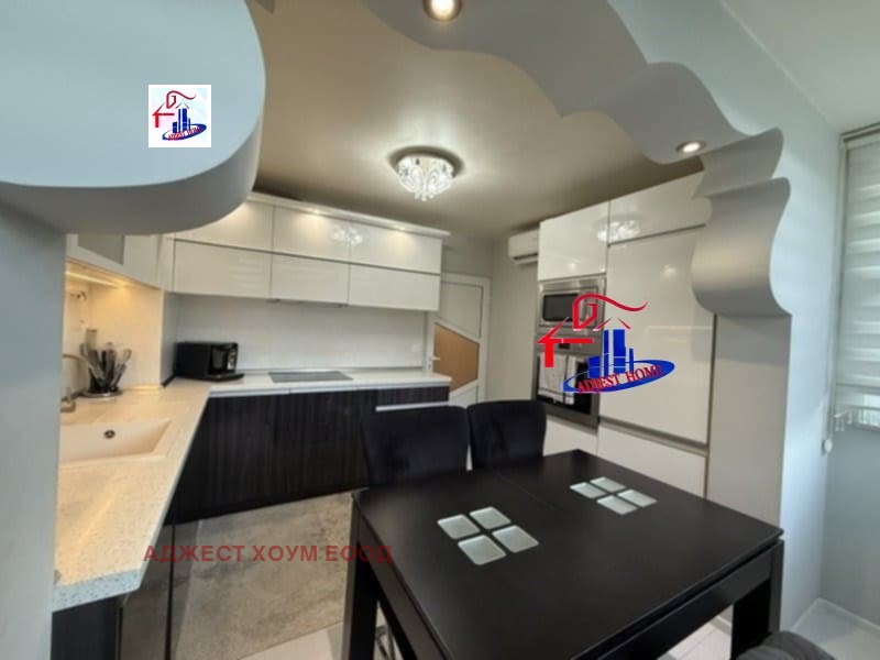 Продава 2-СТАЕН, гр. Шумен, Боян Българанов 2, снимка 4 - Апартаменти - 52562440