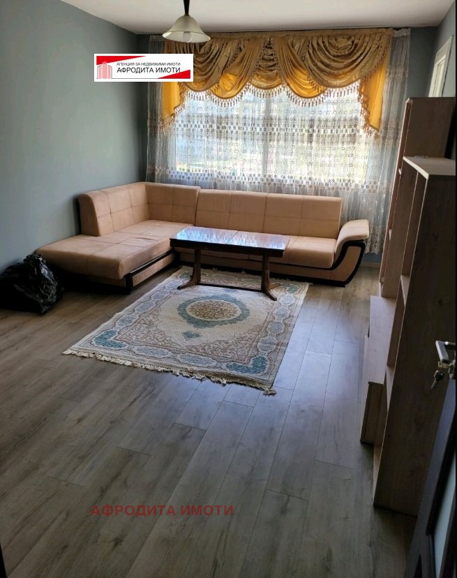Продава 2-СТАЕН, гр. Стара Загора, Три чучура - север