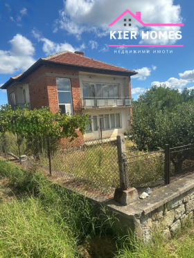 Продава  Къща, с. Хлябово
