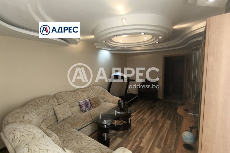 Продава 3-СТАЕН, гр. Разград, Орел, снимка 2 - Апартаменти - 52611629