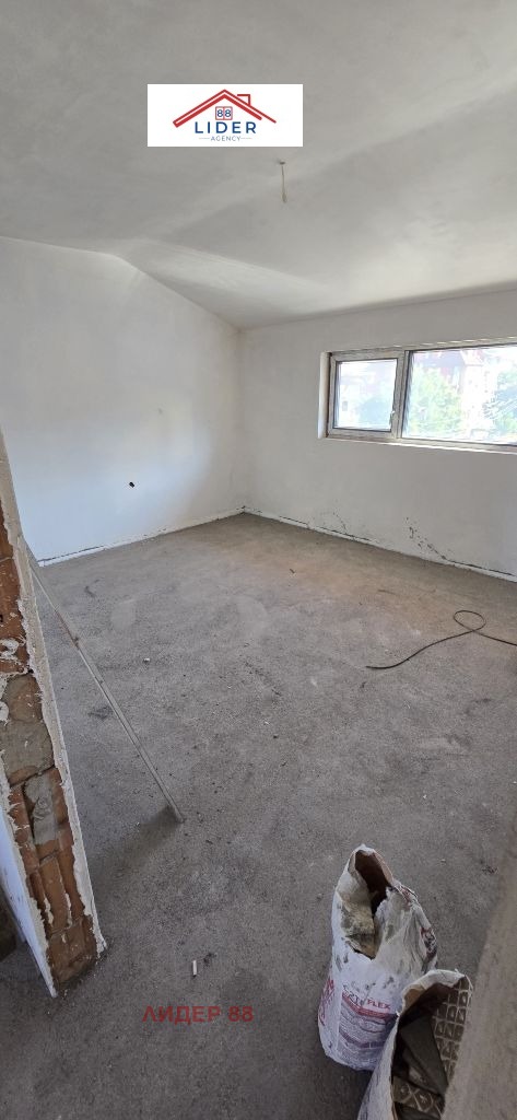 En venta  Casita Pleven , Shirok tsentar , 154 metros cuadrados | 29211527 - imagen [7]