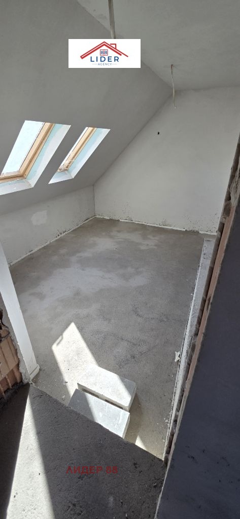 En venta  Casita Pleven , Shirok tsentar , 154 metros cuadrados | 29211527 - imagen [8]
