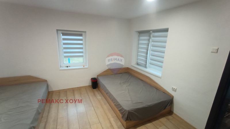 Продава КЪЩА, с. Соколово, област Добрич, снимка 12 - Къщи - 53490715