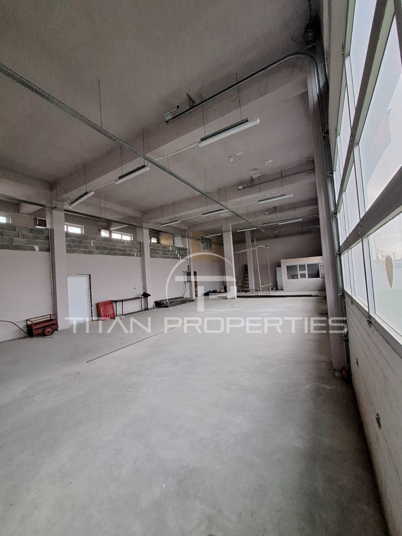 For Sale  Storage region Plovdiv , Krichim , 3840 sq.m | 92808197