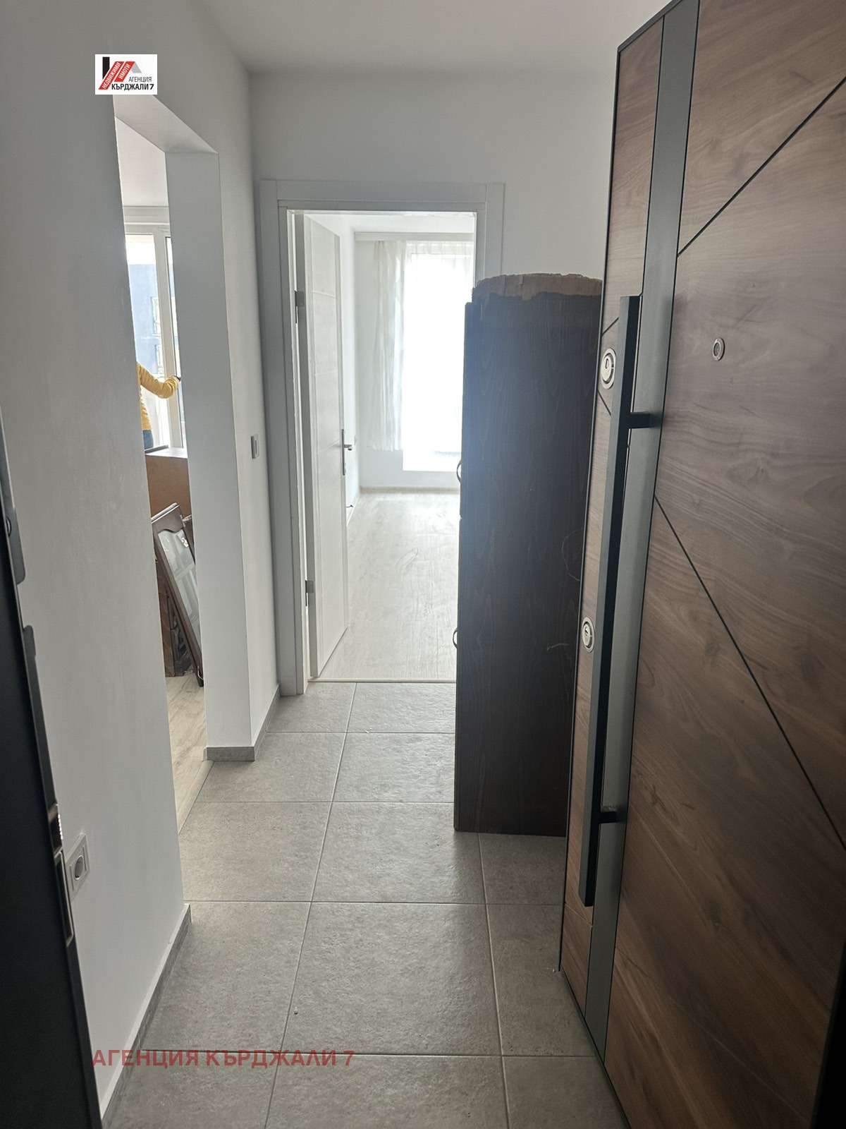 Продава 2-СТАЕН, гр. Кърджали, Център, снимка 9 - Апартаменти - 53870541