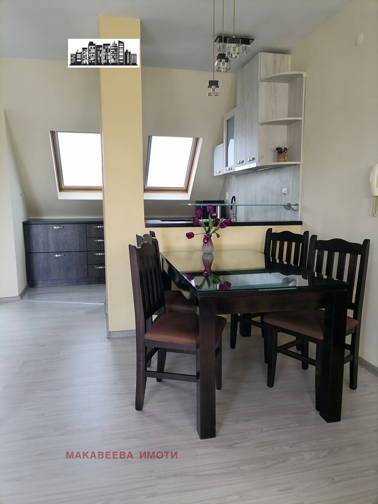 Till salu  2 sovrum Plovdiv , Sadiiski , 102 kvm | 49250561