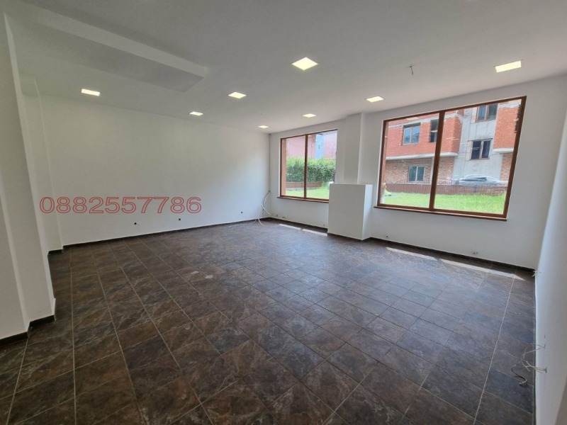 Eladó  Üzlet Sofia , Vitosa , 621 négyzetméter | 28654840