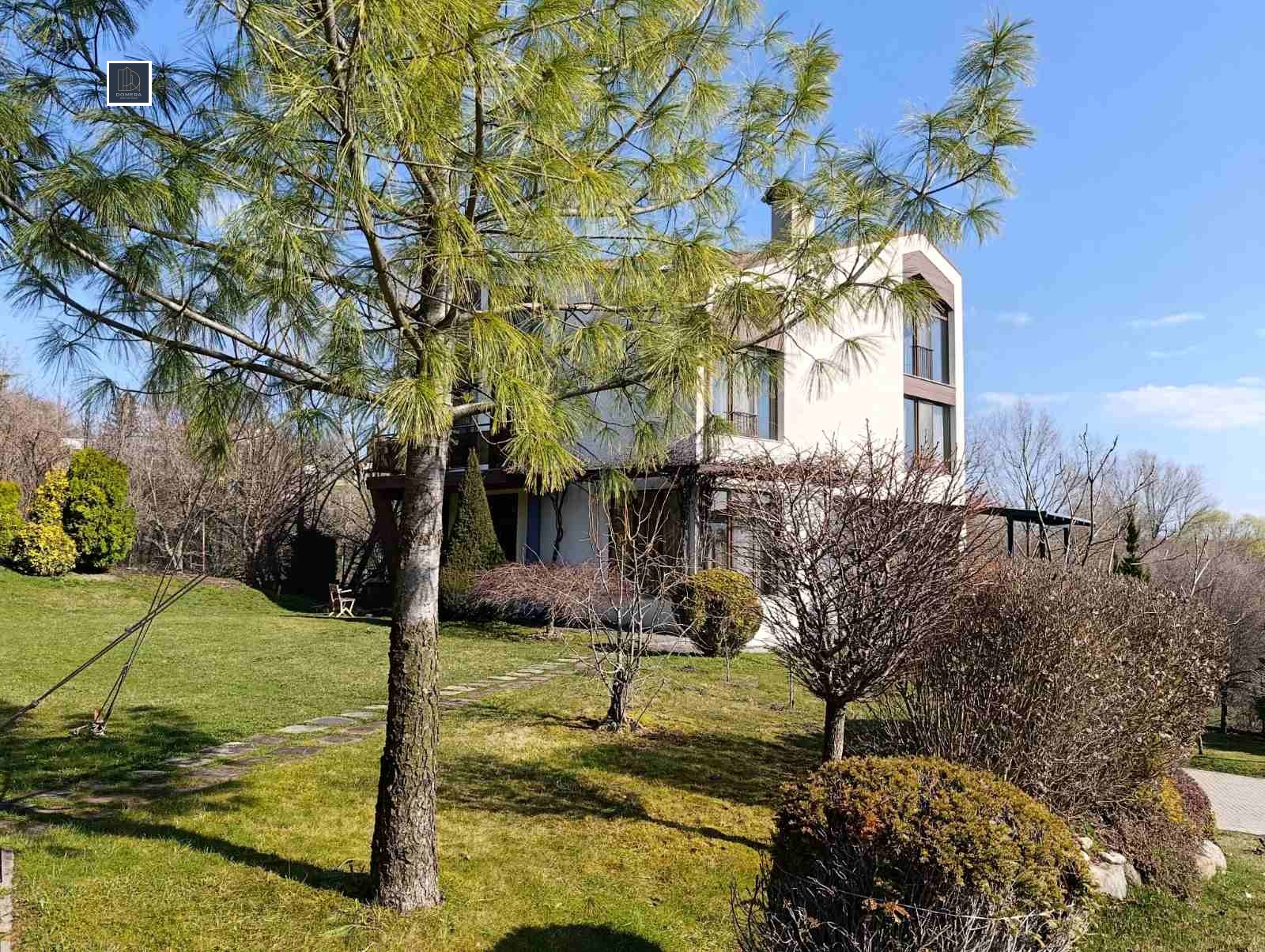 Продава КЪЩА, гр. София, с. Бистрица