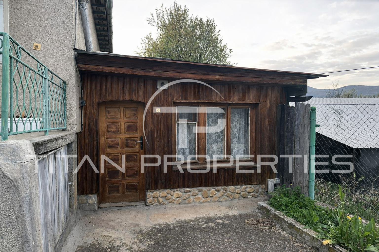 Продава КЪЩА, с. Чавдар, област София област, снимка 9 - Къщи - 54280586