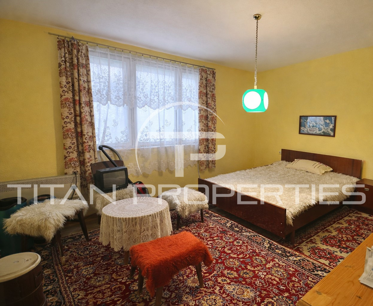 Продава КЪЩА, с. Чавдар, област София област